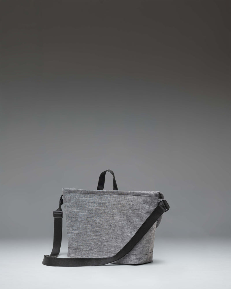 Cove Messenger Small