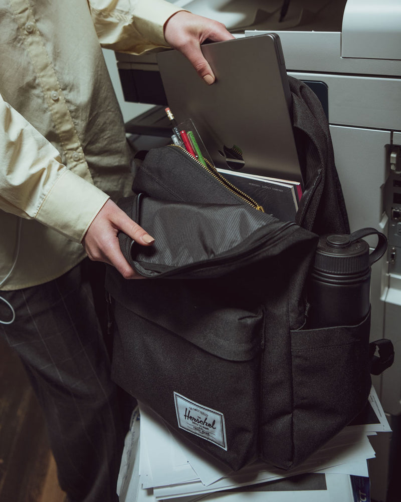 Classic Backpack XL – Herschel Supply Co. UK