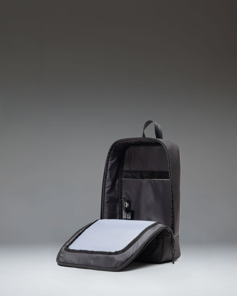 herschel backpack dirty Heritage Shoe Bag Herschel Supply Co. USA Classic School Backpack in Ash Rose keeps your everyday carry clean Herschel Classic Backpack, Ash Rose,