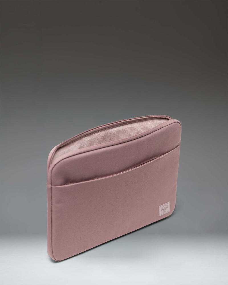 Herschel Supply Co. Denman 15-16 Inch Laptop Sleeve Tech in Ash Rose Tonal.