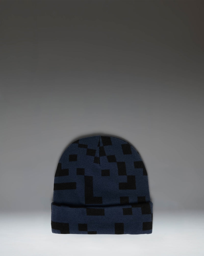 Herschel Supply Co. Minecraft Elmer Kids Beanie in Enderman purple and black knit with an embroidered Enderman patch on the folded cuff.