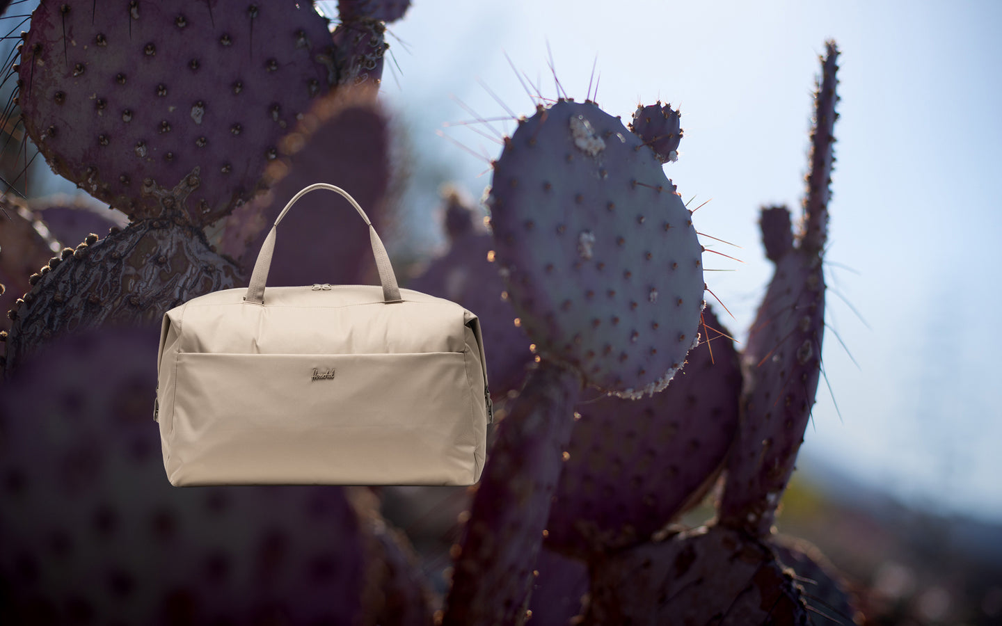 Herschel Supply Co. Maia Weekender bag in Vintage Khaki color.