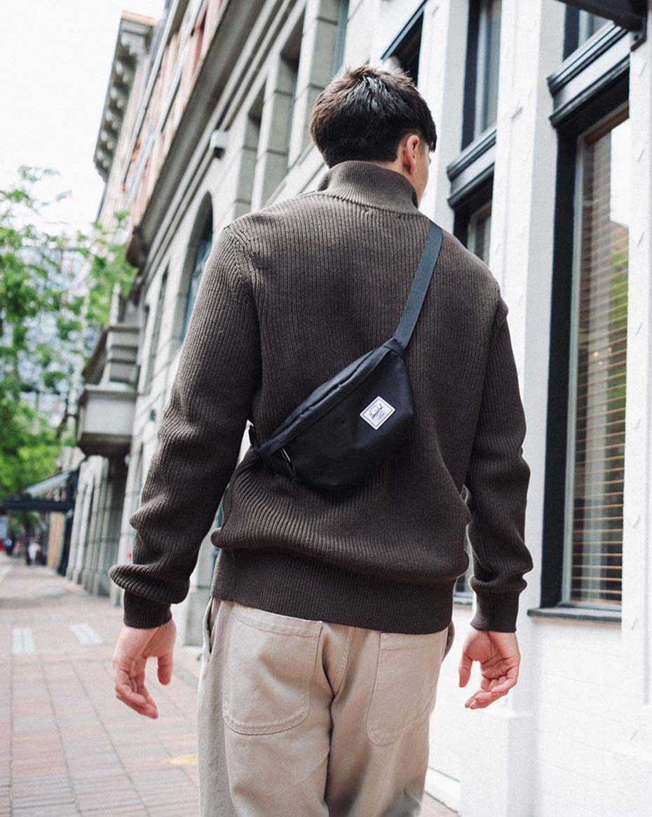Herschel Classic Hip Pack – Herschel Supply Co. UK