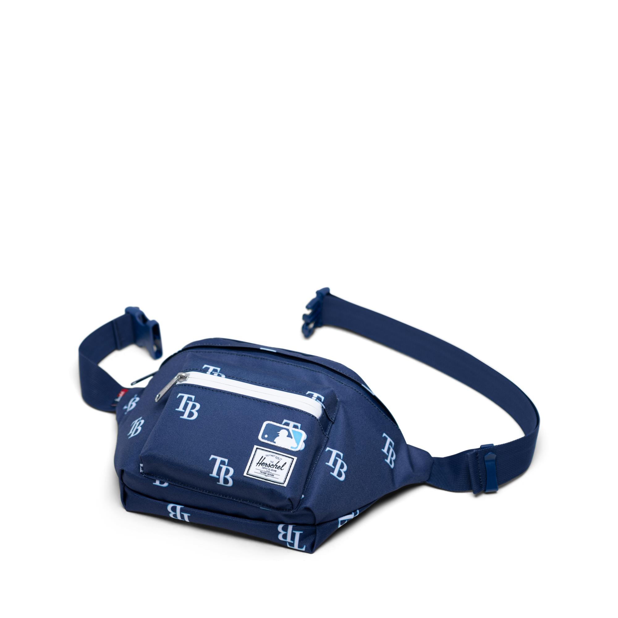 herschel mlb hip pack