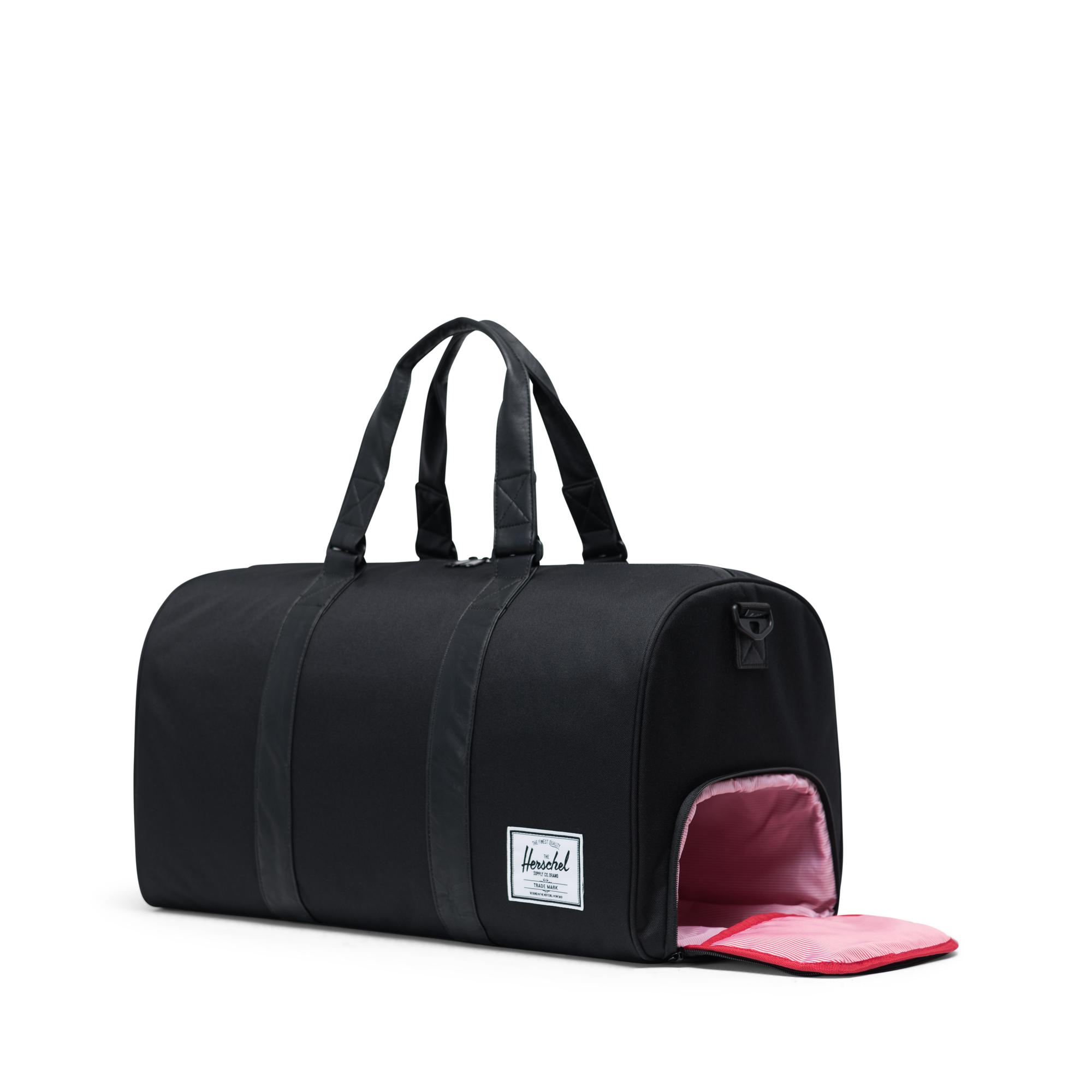 Herschel pink 2024 duffle bag