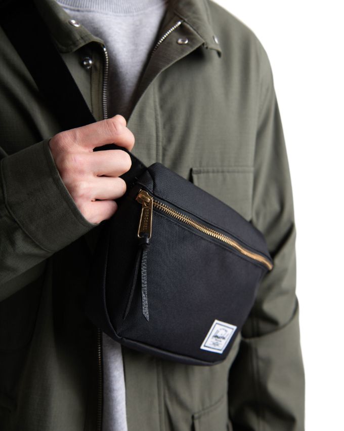 herschel mlb hip pack