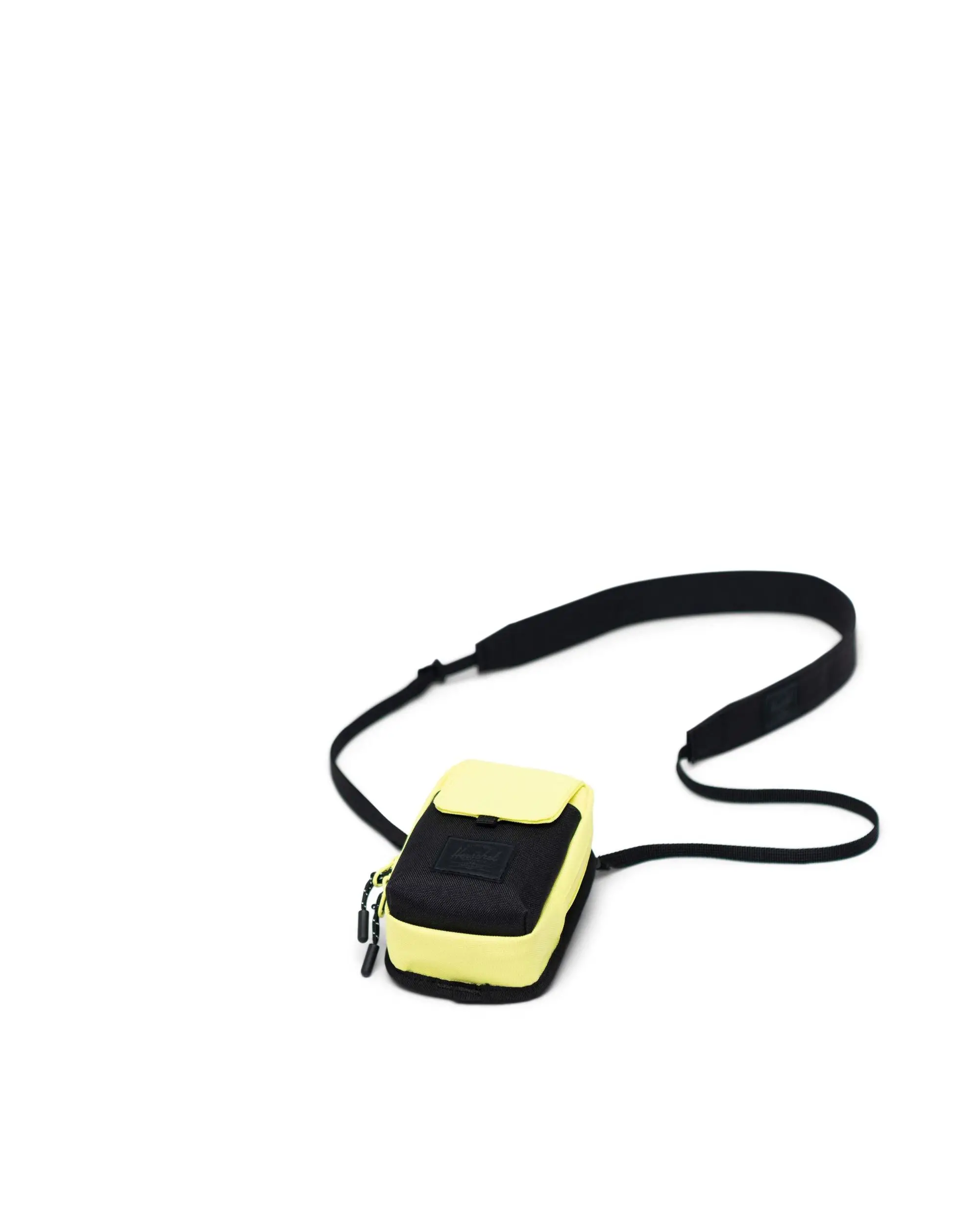 Form Crossbody Small