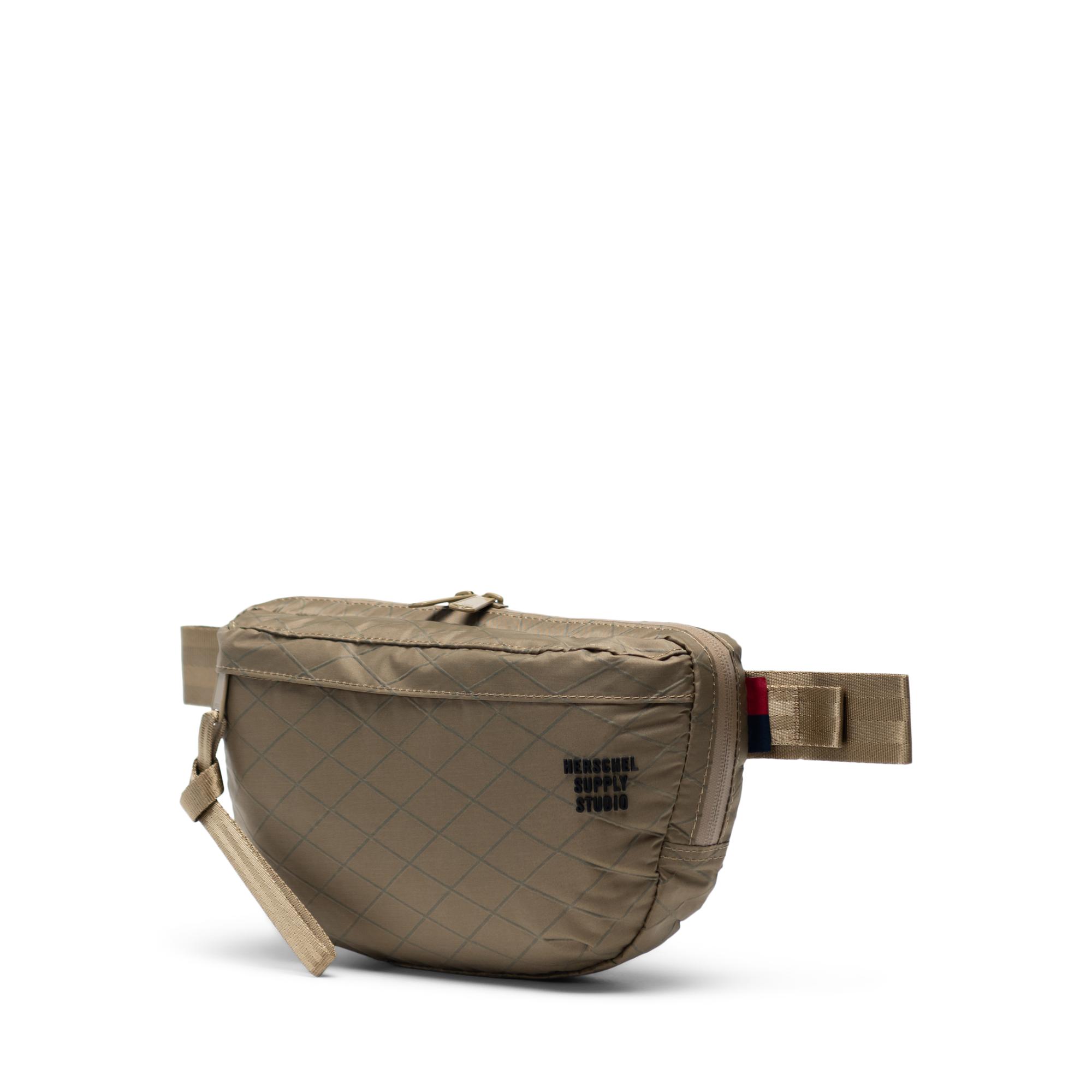 Nineteen hip pack herschel Clearance