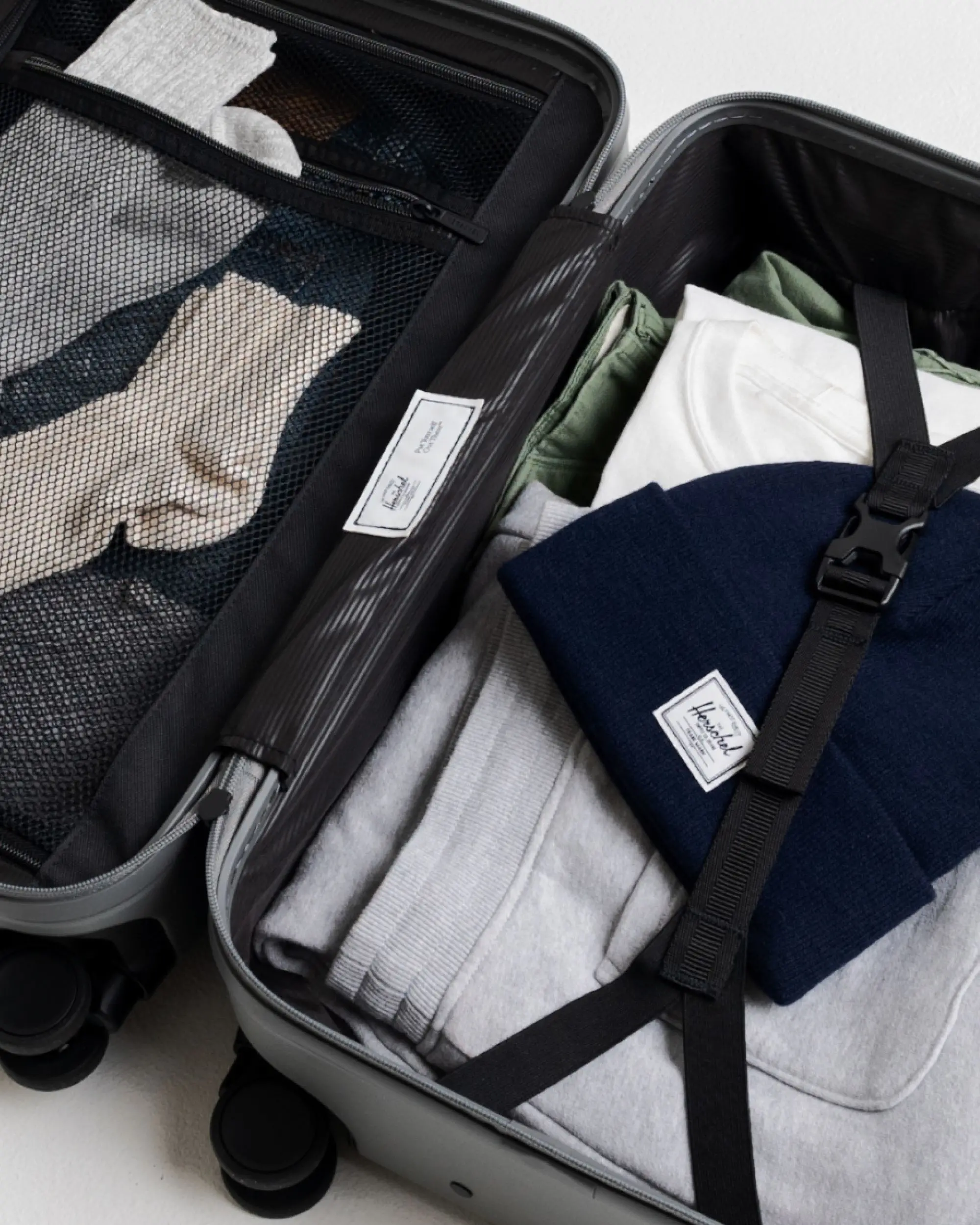 Herschel Heritage™ Hardshell Luggage | Carry On - 35L