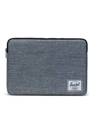 Herschel hotsell laptop 15